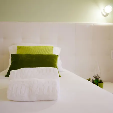 Bed and Breakfast Turista Da Trindade Πόρτο