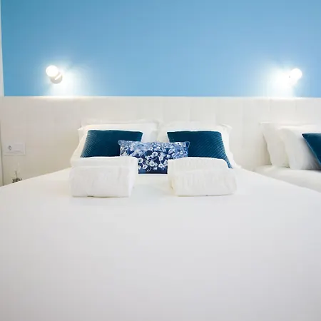 Turista Da Trindade Bed & Breakfast Porto