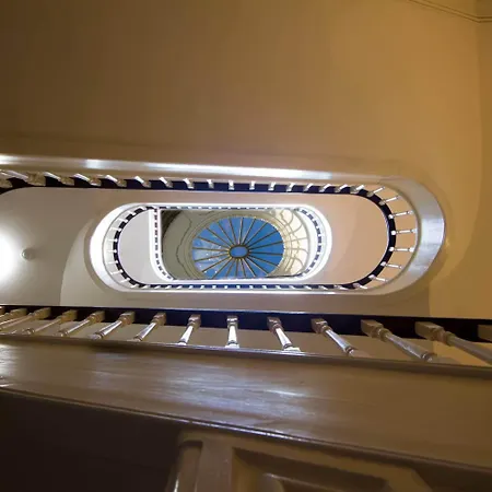 Turista Da Trindade Bed & Breakfast 3*