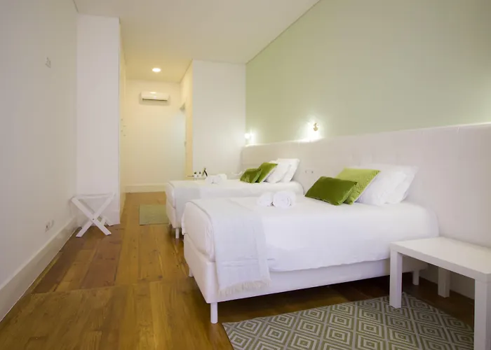 Turista Da Trindade 4* Oporto